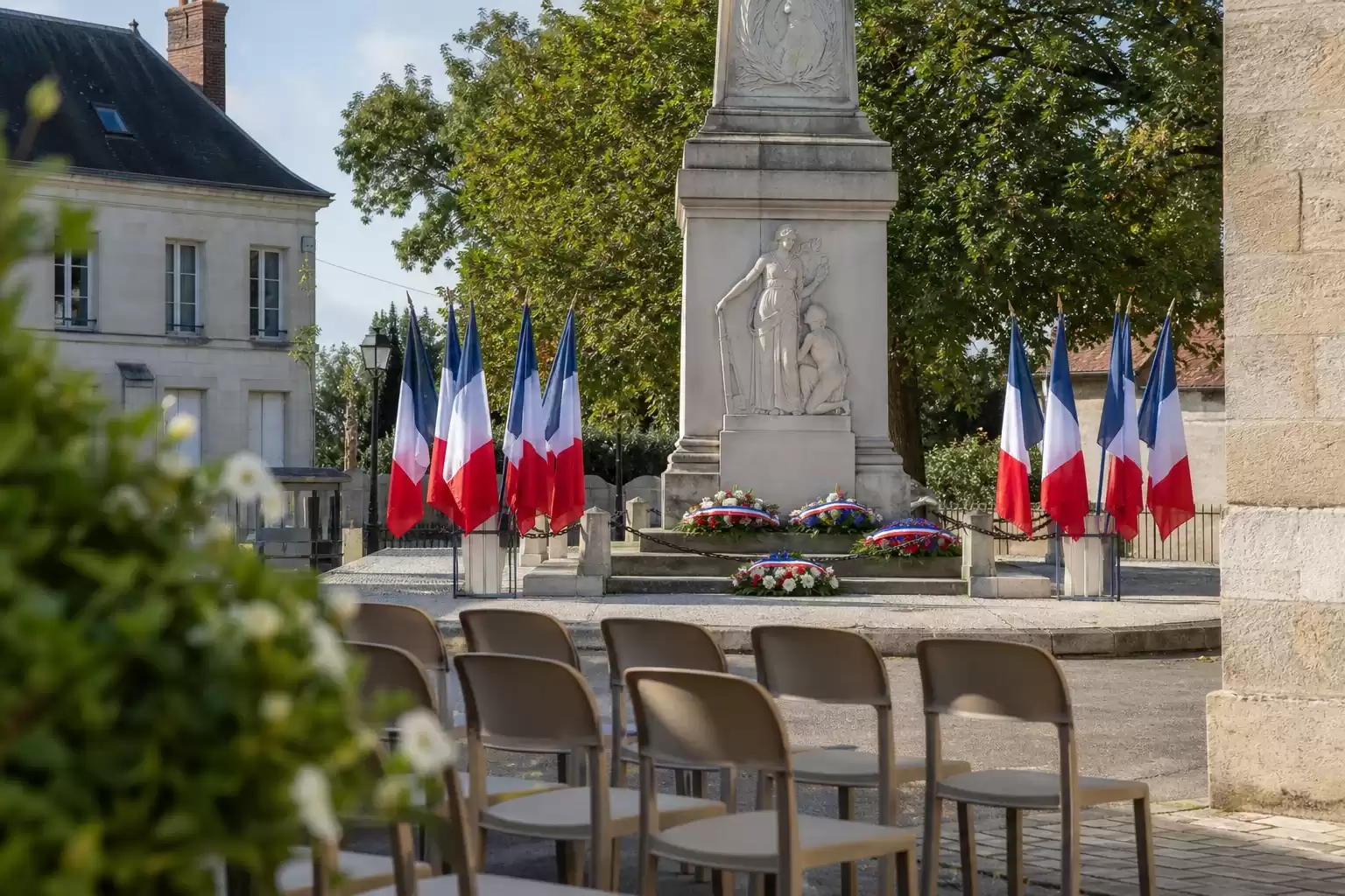 Comment se déroule l'hommage aux harkis en France ?
